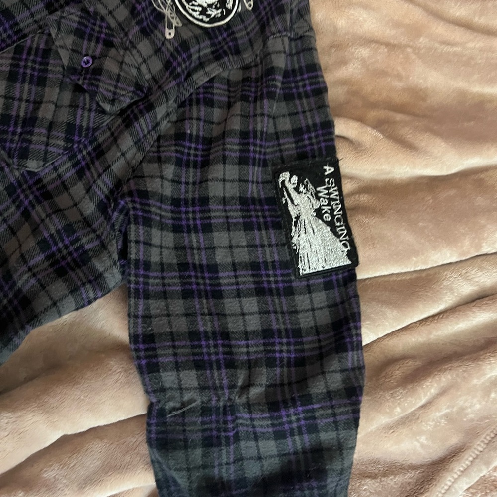 Disneyland resort, haunted mansion, flannel, hatbox, ghost - Picture 11 of 12